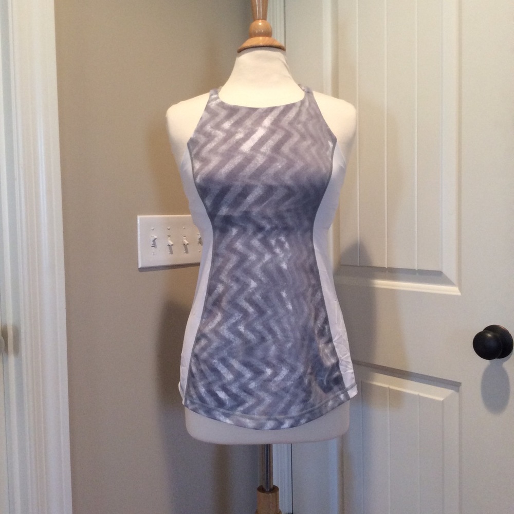 Lululemon top size 10